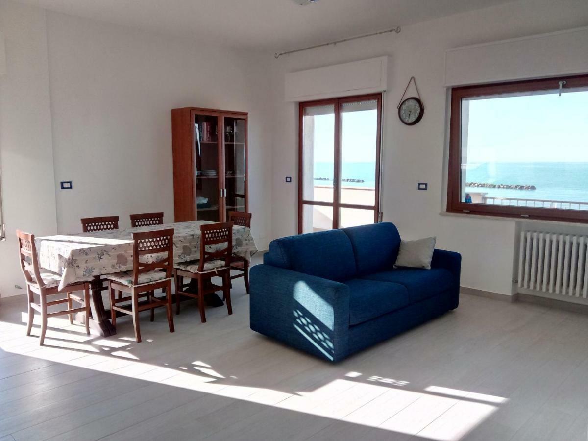 Appartamento Alba Rosa Francavilla Al Mare Exterior photo